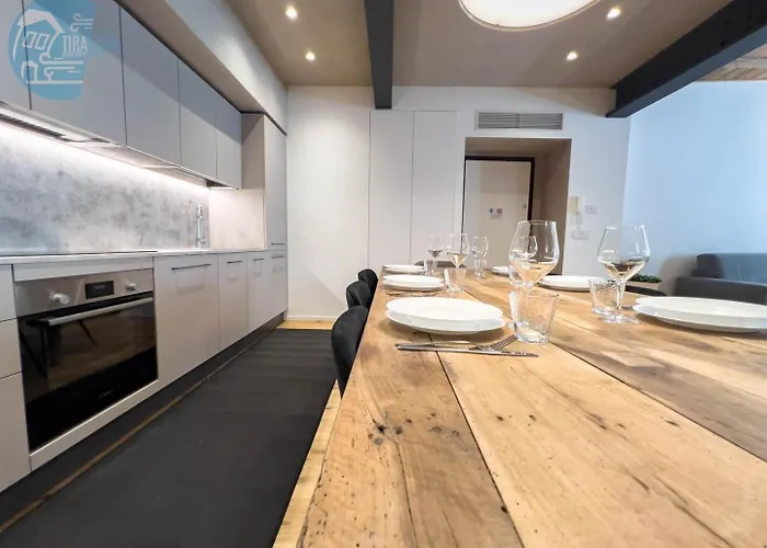 San Nicolo 14 Tirabora Short Rent