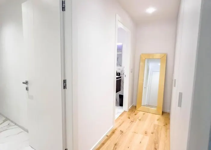 San Nicolo 14 Tirabora Short Rent