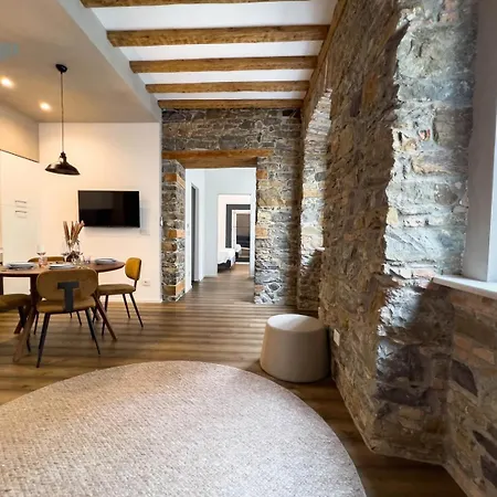 San Nicolo 14 Tirabora Short Rent شقة *