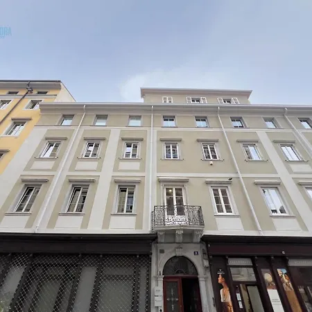 公寓 San Nicolo 14 Tirabora Short Rent