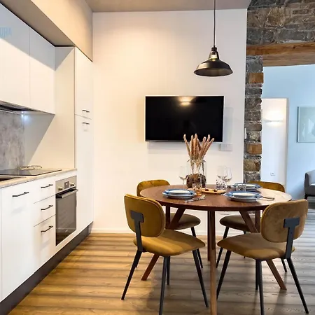 公寓 San Nicolo 14 Tirabora Short Rent 的里雅斯特