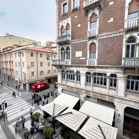 公寓 San Nicolo 14 Tirabora Short Rent