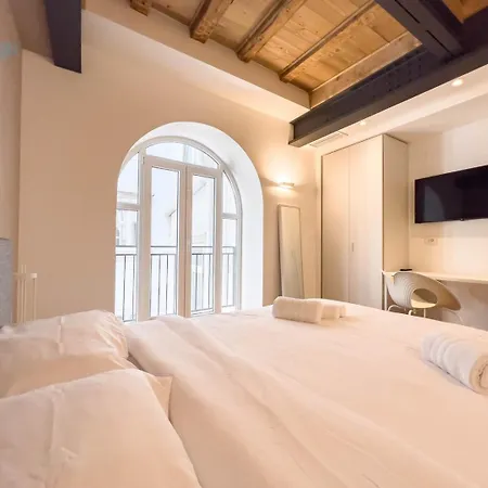 San Nicolo 14 Tirabora Short Rent * 的里雅斯特