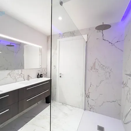 公寓 San Nicolo 14 Tirabora Short Rent 的里雅斯特