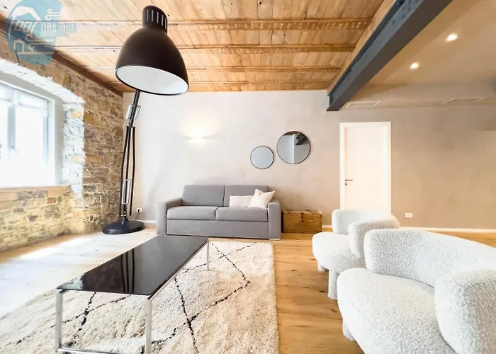 San Nicolo 14 Tirabora Short Rent